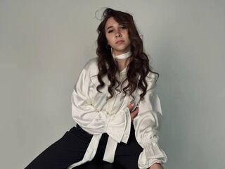 camwhore masturbating with sextoy DayleJageman