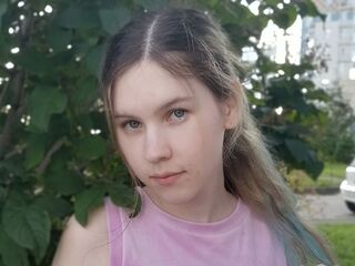 naughty camwhore DeidreSarin