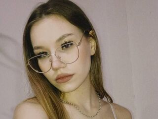 girl cam naked DorettaBigger