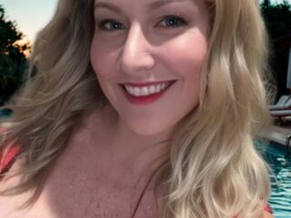 chat room sex webcam EllaSophiaNoir