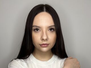 beautiful girl webcam EmikoTriana