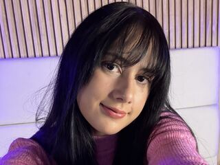 naughty camgirl EmilyAleen