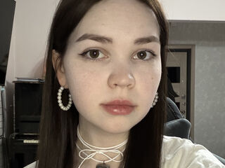 camgirl masturbating with sex toy EmilyCarler