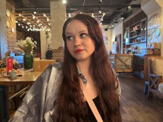 fingering cam whore EmilyGreek