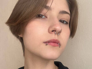 camgirl fingering pussy EssieAcheampong