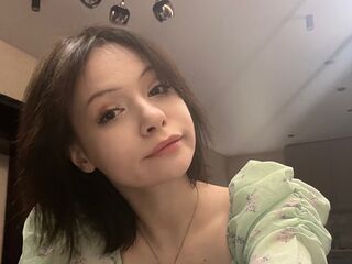 shaved pussy webcam EthalBrunger