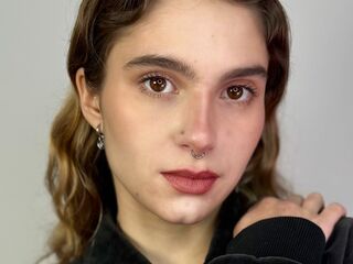 camgirl fingering bald pussy EvaEddie