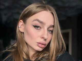 hot cam girl fingering pussy EvaVotta