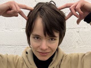 naked webcamgirl video GermaineBininger