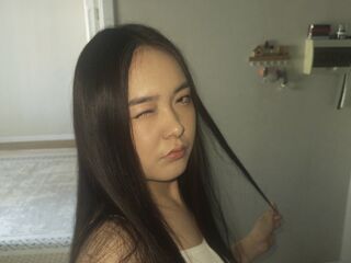 naked webcam girl fingering GiuliaXan
