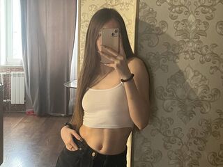 hot naked webcamgirl HilaryLukas