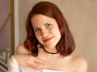chat room live show IrisPenrose