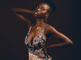 live cam girl picture IssaJenner