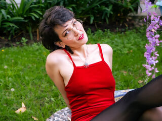 fingering camgirl IveteDurand