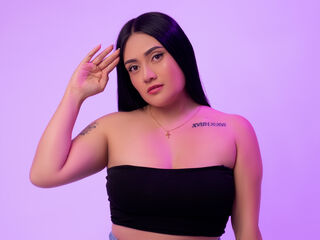hot webcam slut IvonneNoir