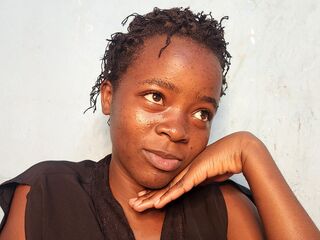 masturbating camgirl JamDomi