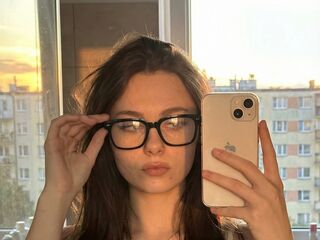 live cam chat JaquelynKonkel