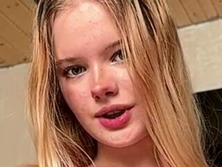 cam slut video chat JeannettaCeraos