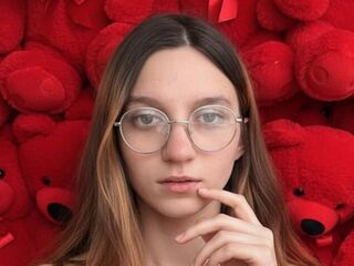 camgirl fingering pussy JoeannWene