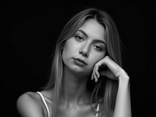 chat room live show JulianaTase
