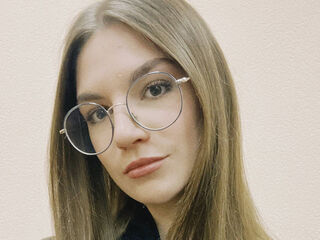 webcam strip tease show KaraTribley