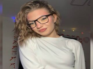 camgirl porn webcam KatieGoodacre