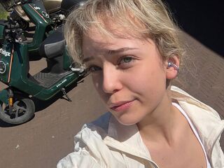nude cam KeilaTouchton