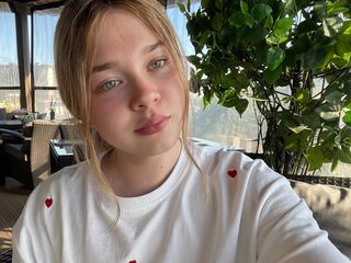 hot cam girl fingering KendallHennig