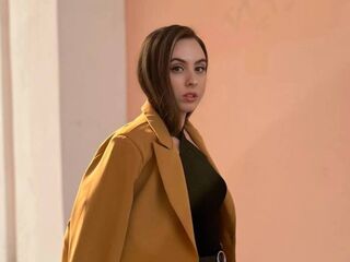adult cam chat KiaraFlowers