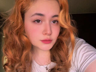 hot web cam show LiliPlishi