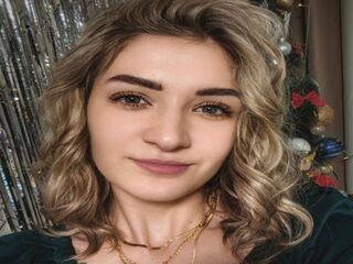 cam girl spreading pussy LisaMilla