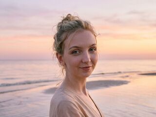 webcamgirl chat LivMarquardt