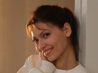 hot webcam photo LivelyLaurie