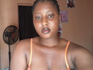 hot naked camgirl LuciaKay