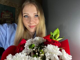 chatroom webcam pic LusiAime