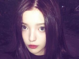 jasmin camgirl picture MaryGuire