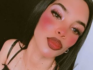 adult chat room MeliRoots