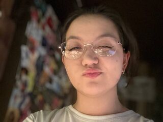 shaved pussy cam MeryGibson