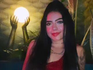 fingering camgirl MiaAriass