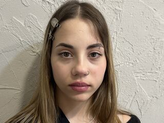 chat room livesex MiaChoo