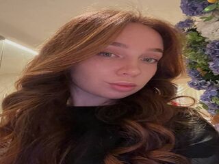webcam pic MiaIvory