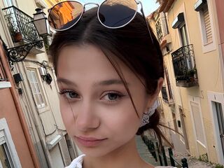 naked webcam girl masturbating MiaRoyz