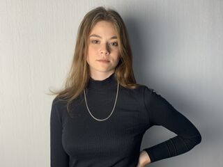 naked webcam girl masturbating MildredCooling