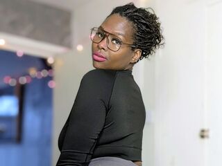 hardcore live show MilkyMarie