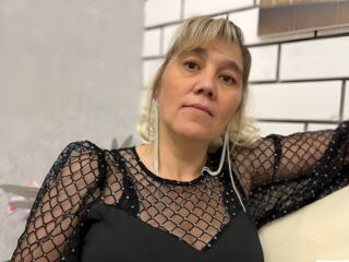 cam whore livesex MillaSoft