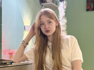 cyber sex chat room MinnieTallacksen