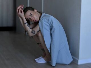 jasmin cam model MirnaLatourette