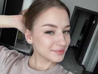 hot strip tease cam MonaVilonny