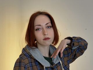 girl cam PameliaFavreau