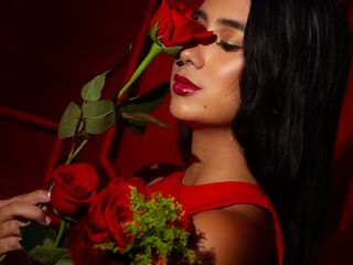 camgirl masturbating with vibrator PaulinaWood